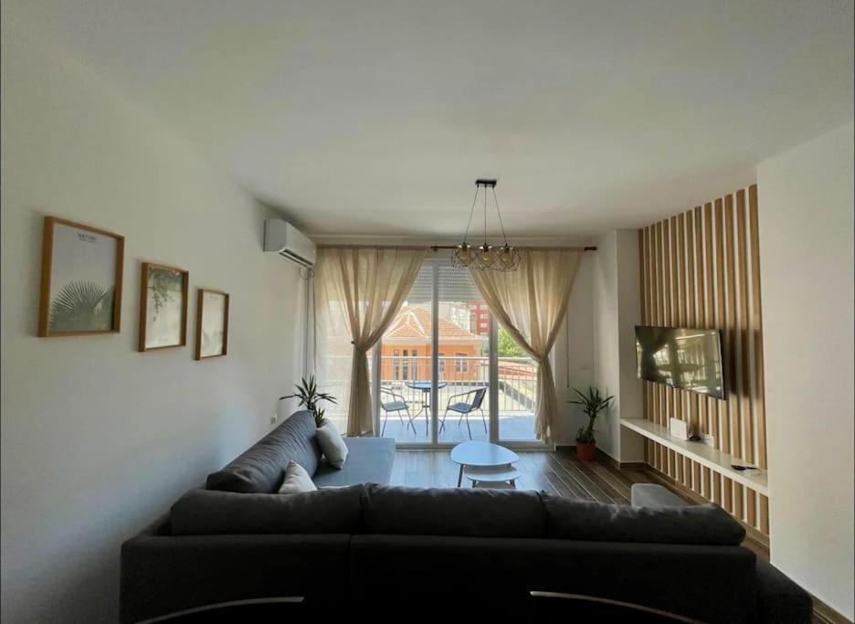 Tirana City Comfort Exterior photo
